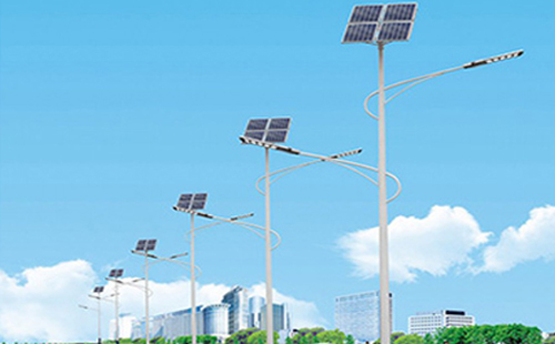 北方冬季克拉玛依太阳能路灯的保养要点