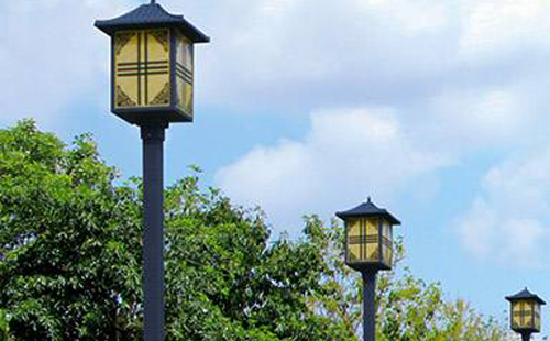 克拉玛依庭院灯安装间距与布灯设计全解析