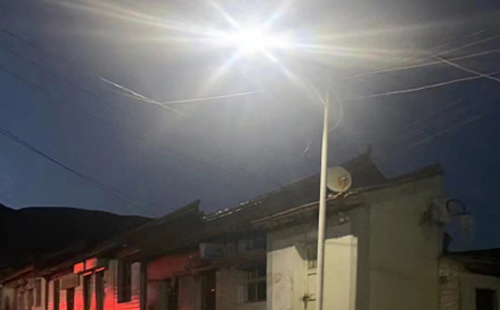 农村院子里最适合的克拉玛依太阳能路灯亮度与安装要点 农村院子里最适合的克拉玛依太阳能路灯亮度与安装要点